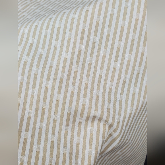 Chico’s No Iron CoolMax All Season Button Down Cream & white stripes Size 3 - Picture 6 of 9